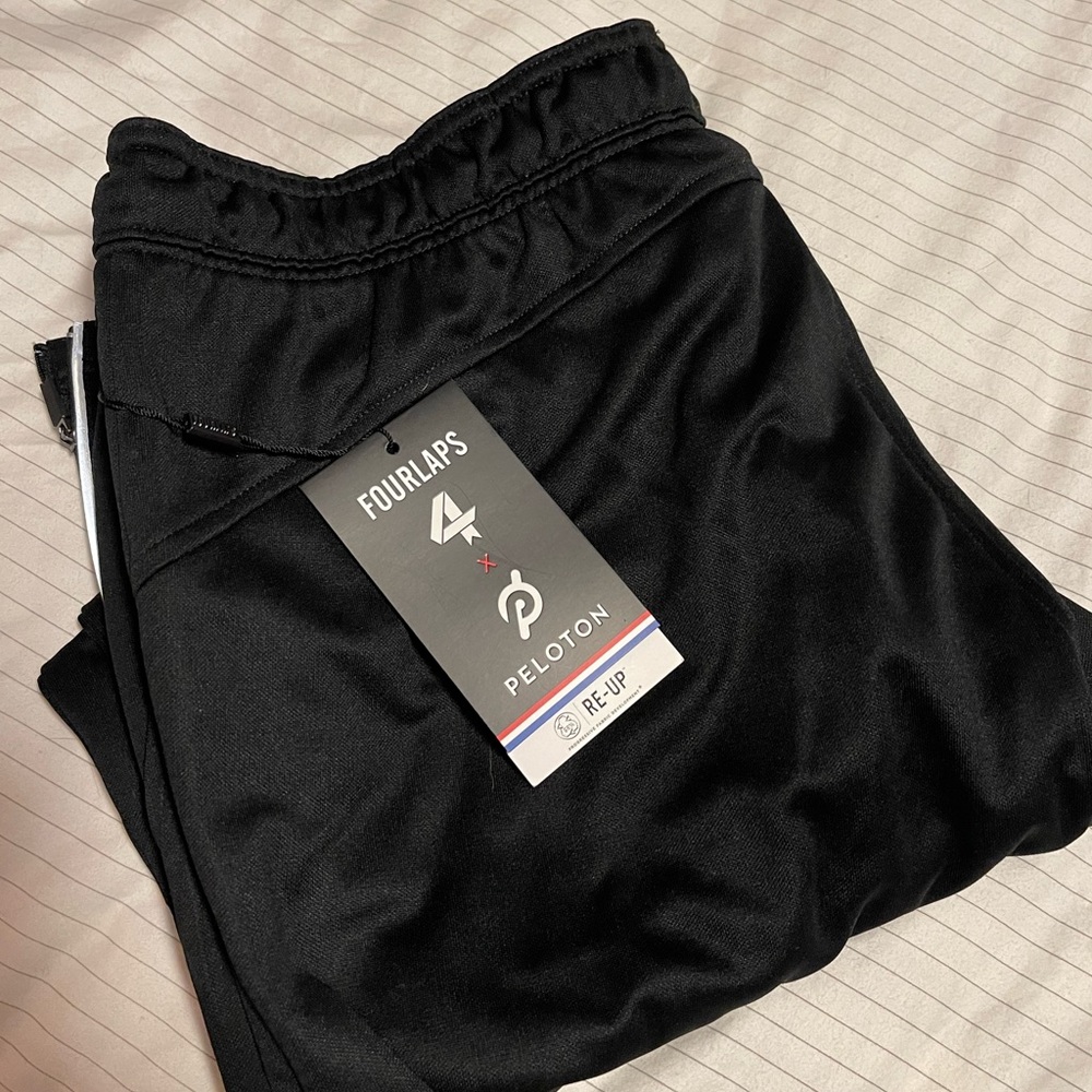 Peloton / 4Laps Jogger